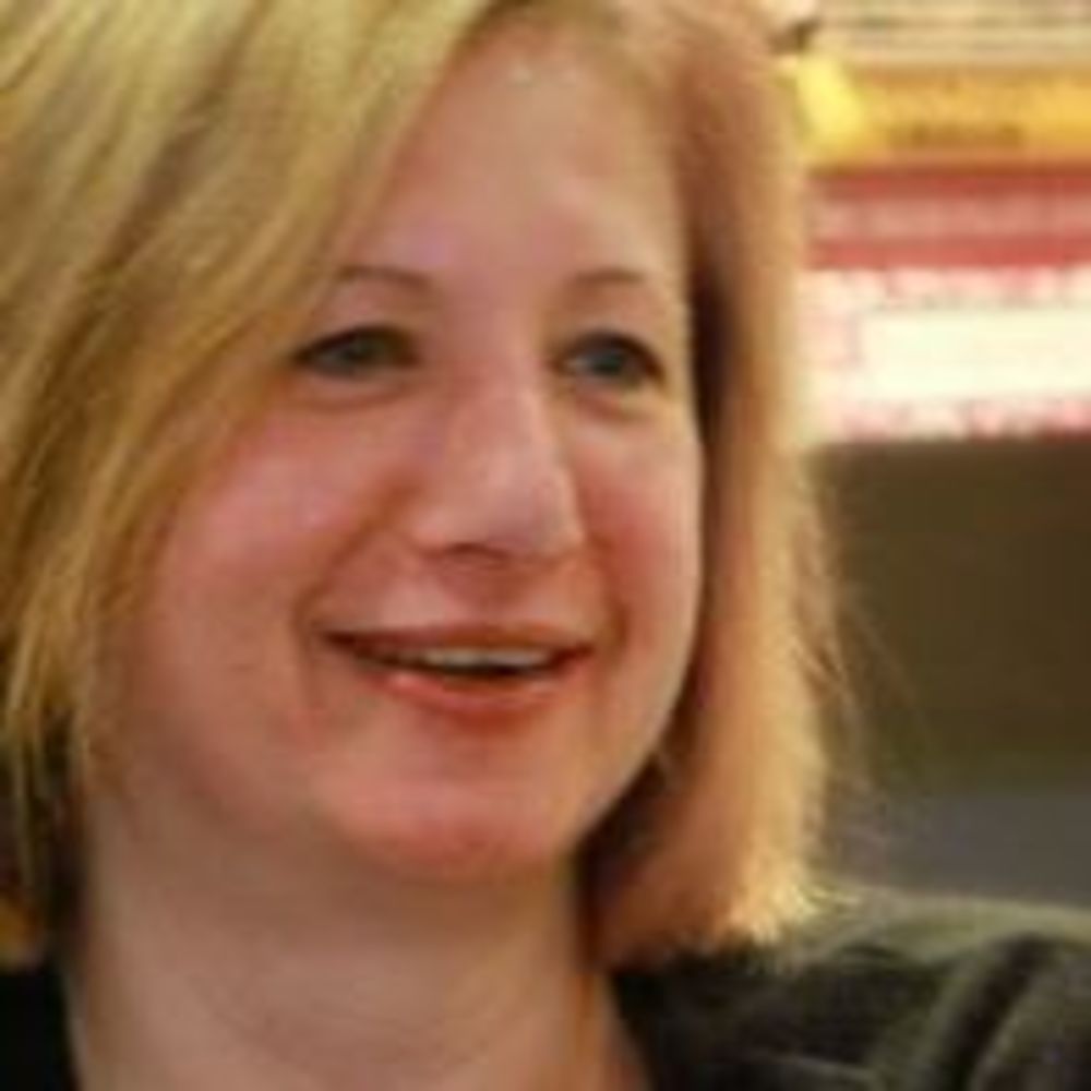 Meet your Posher, Leslie